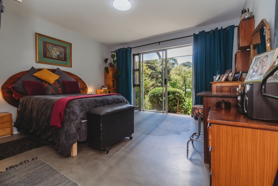 4 Bedroom Property for Sale in Denver Park Western Cape